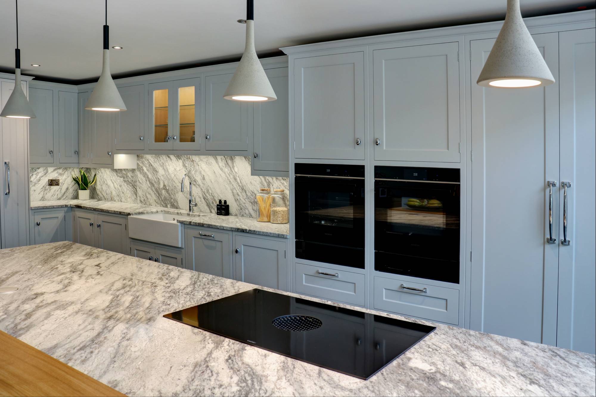 solid oak breakfast bar